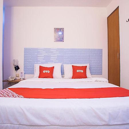 פטלין ג'איה Oyo 43963 T Signature Hotel מראה חיצוני תמונה