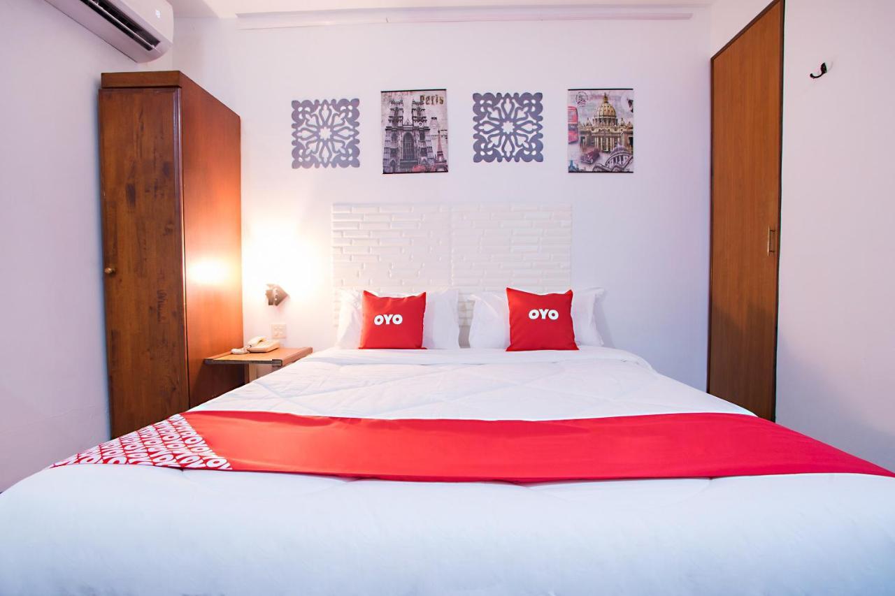 פטלין ג'איה Oyo 43963 T Signature Hotel מראה חיצוני תמונה