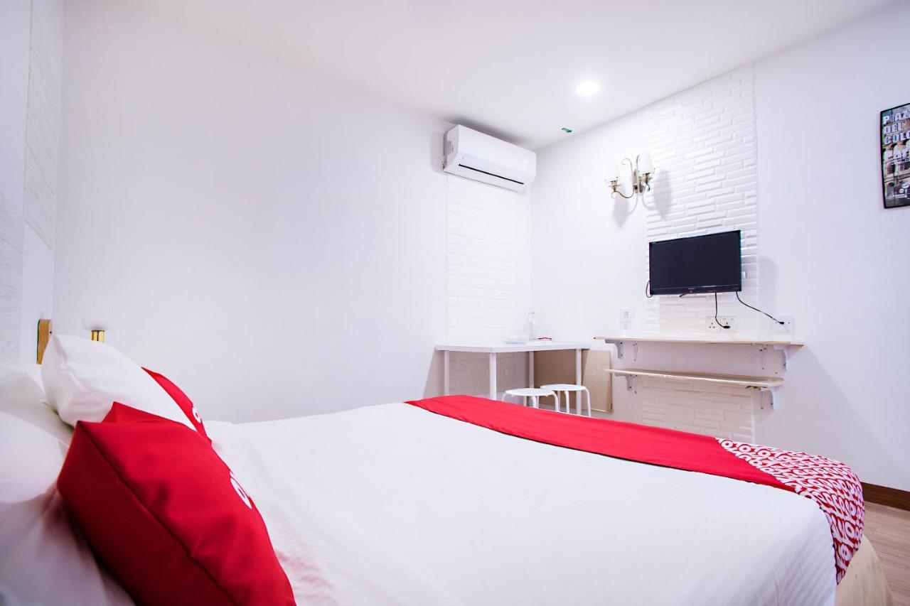 פטלין ג'איה Oyo 43963 T Signature Hotel מראה חיצוני תמונה