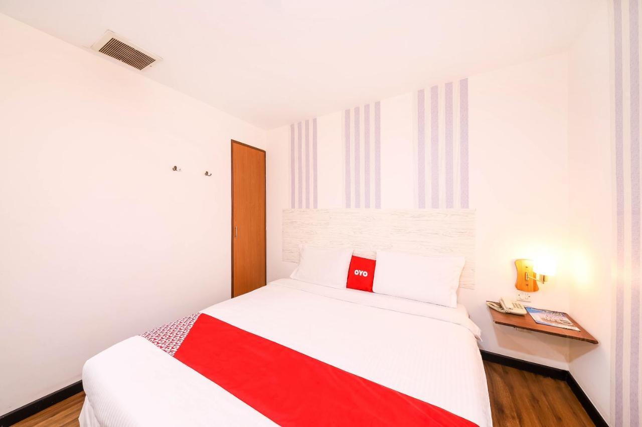 פטלין ג'איה Oyo 43963 T Signature Hotel מראה חיצוני תמונה