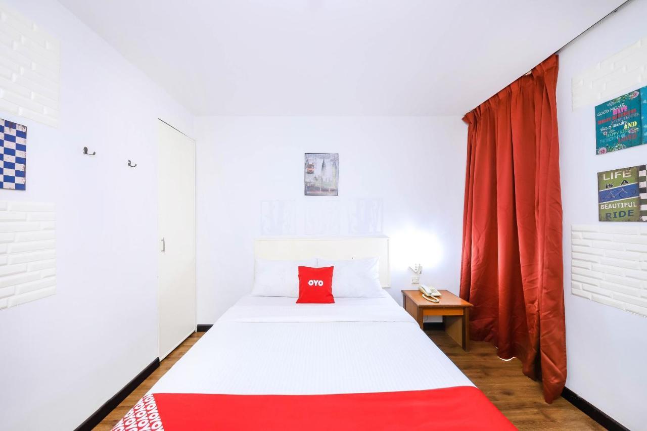 פטלין ג'איה Oyo 43963 T Signature Hotel מראה חיצוני תמונה