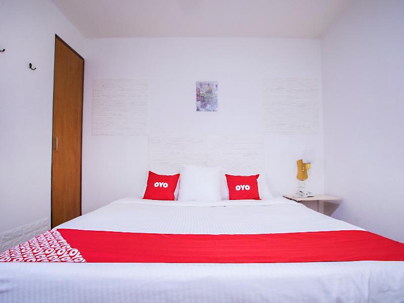 פטלין ג'איה Oyo 43963 T Signature Hotel מראה חיצוני תמונה