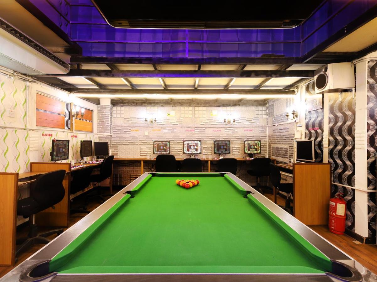 פטלין ג'איה Oyo 43963 T Signature Hotel מראה חיצוני תמונה